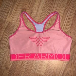 Wonder women under armour pink sports bra